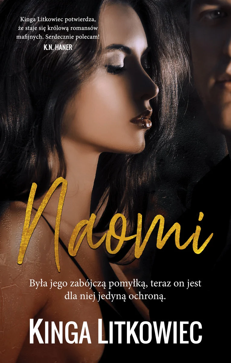 naomi-b-iext183482430