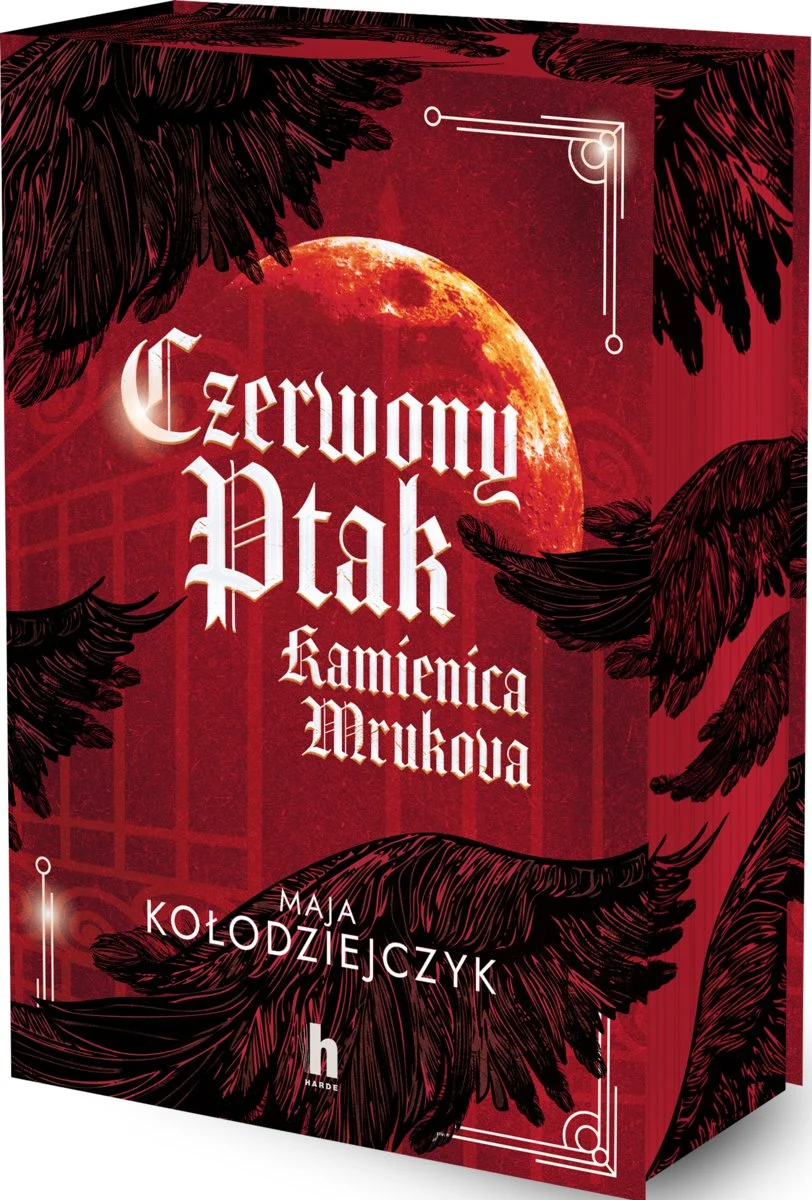 czerwony-ptak-kamienica-mrukova-barwione-brzegi-b-iext200551697